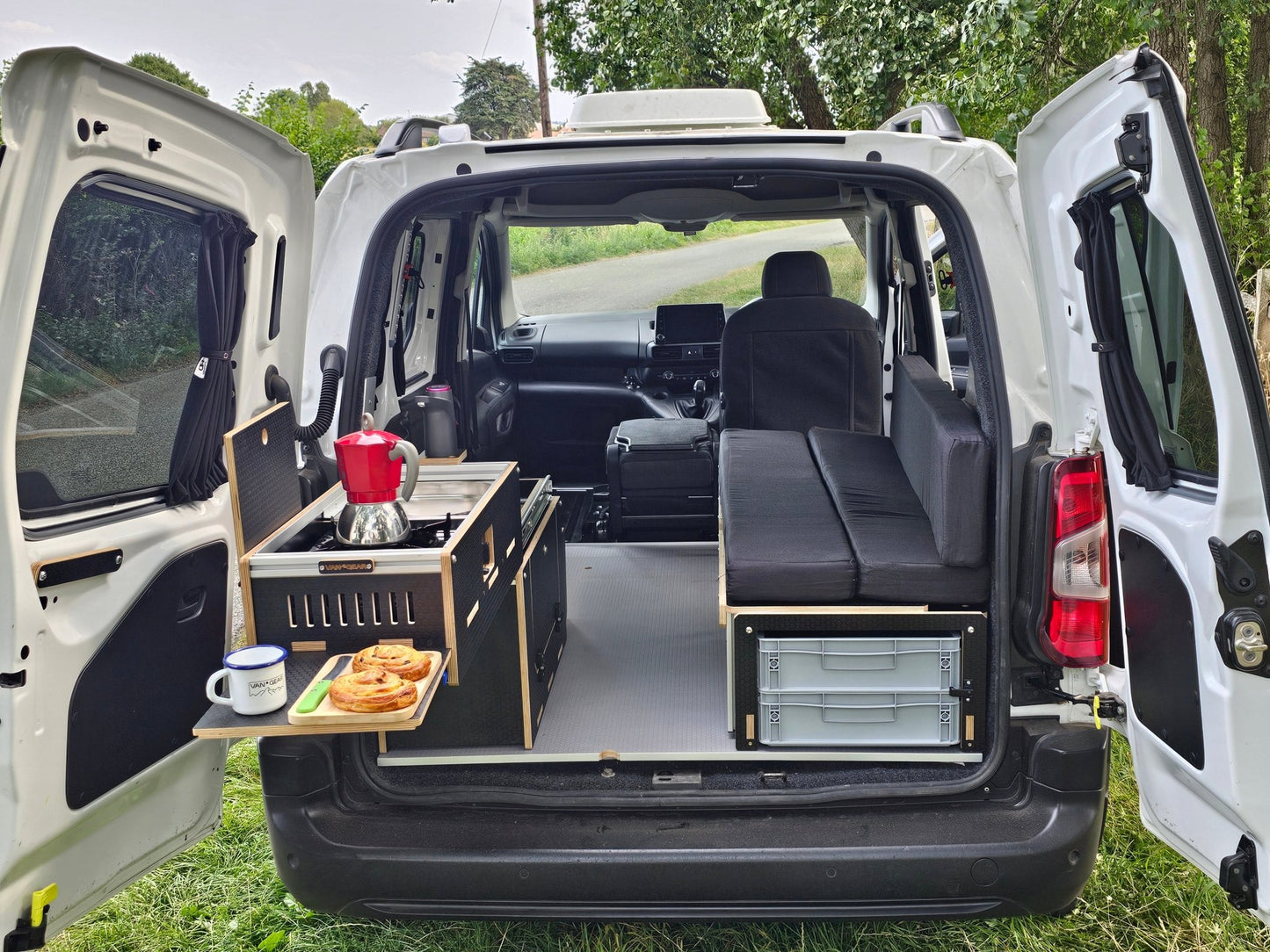 NEW Caddy - Pod sliding campervan kitchen (easy 3 part self - assemble) - Vangear - EU