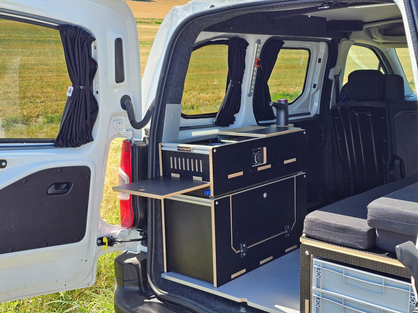 NEW Caddy - Pod sliding campervan kitchen (easy 3 part self - assemble) - Vangear - EU