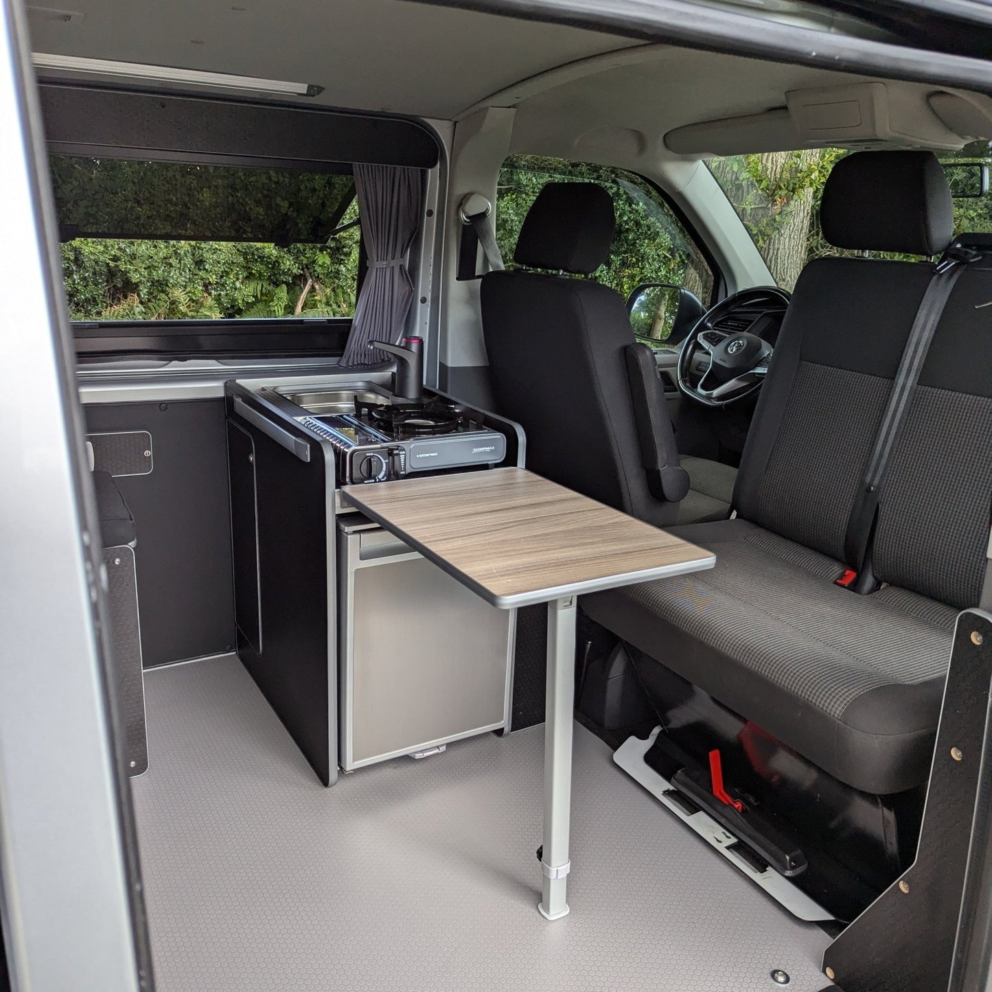 Vangear CRX - Pod Campervan Pod (Fridge NOT included) Black/Driftwood table - Vangear - EU