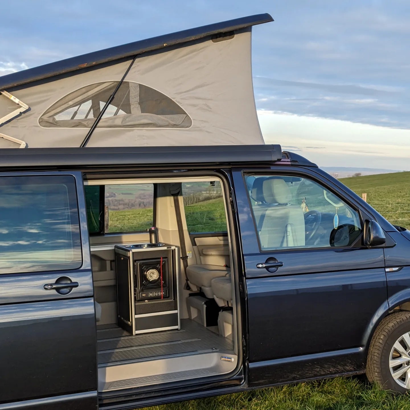 Vangear Mini - Pod 2.2 Campervan Kitchen Pod - Black - Vangear - EU