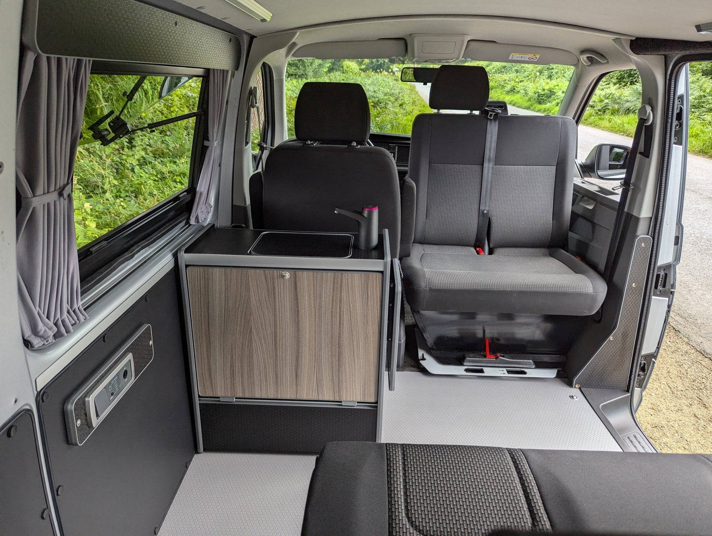 Vangear Nano - Pod 2.2 campervan kitchen - Black with Driftwood door - Vangear - EU