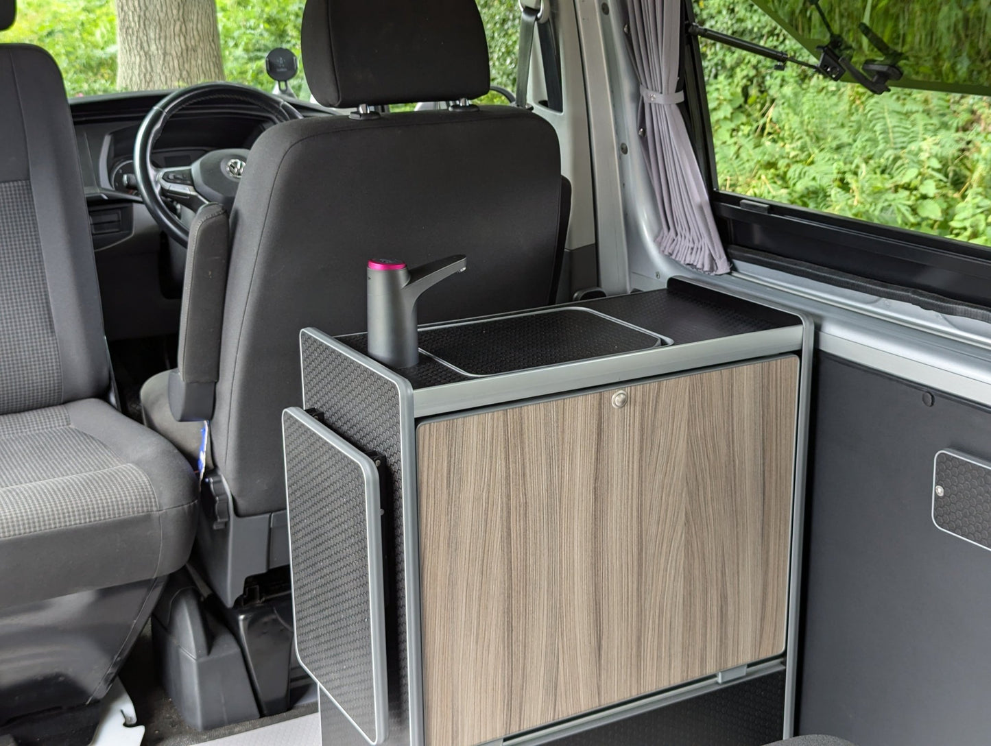 Vangear Nano - Pod 2.2 campervan kitchen - Black with Driftwood door - Vangear - EU