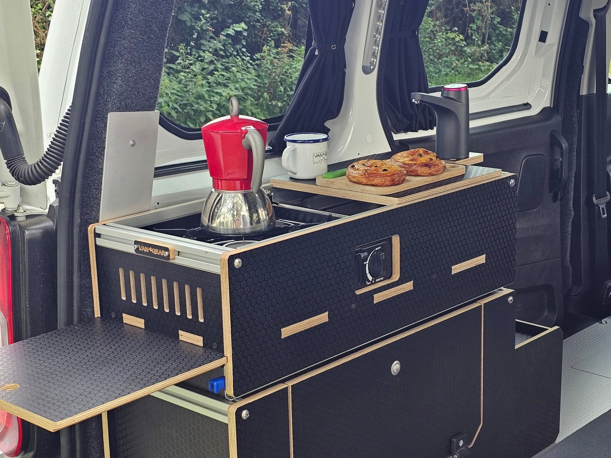 NEW Caddy - Pod sliding campervan kitchen (easy 3 part self - assemble) - Vangear - EU