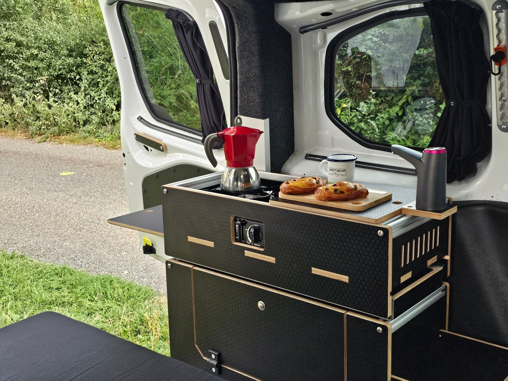 NEW Caddy - Pod sliding campervan kitchen (easy 3 part self - assemble) - Vangear - EU