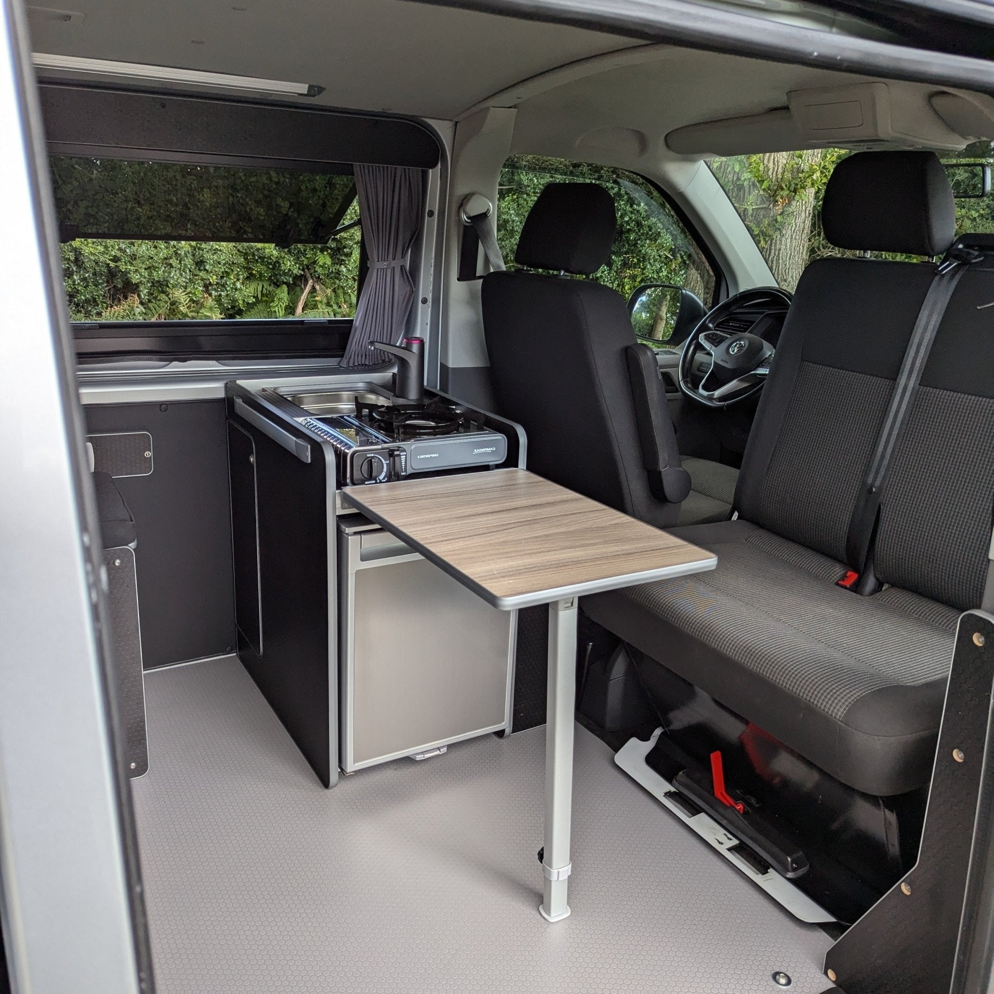 Vangear CRX - Pod Campervan Pod (Fridge NOT included) Black/Driftwood table - Vangear - EU