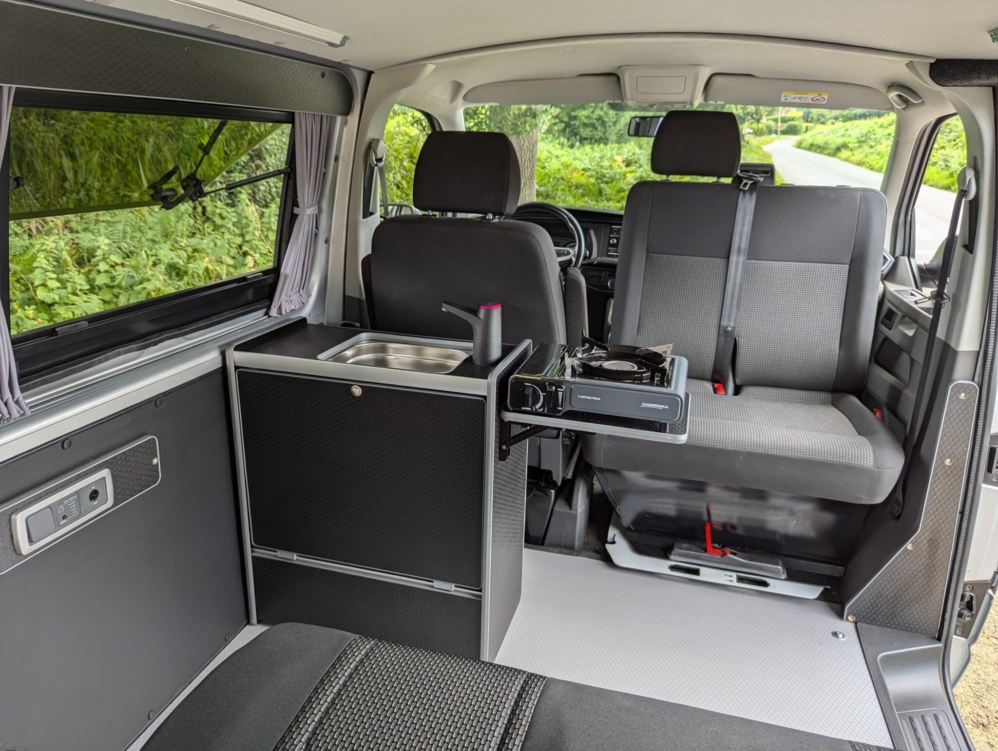 Vangear Nano - Pod 2.2 campervan kitchen - Black with Black door - Vangear - EU