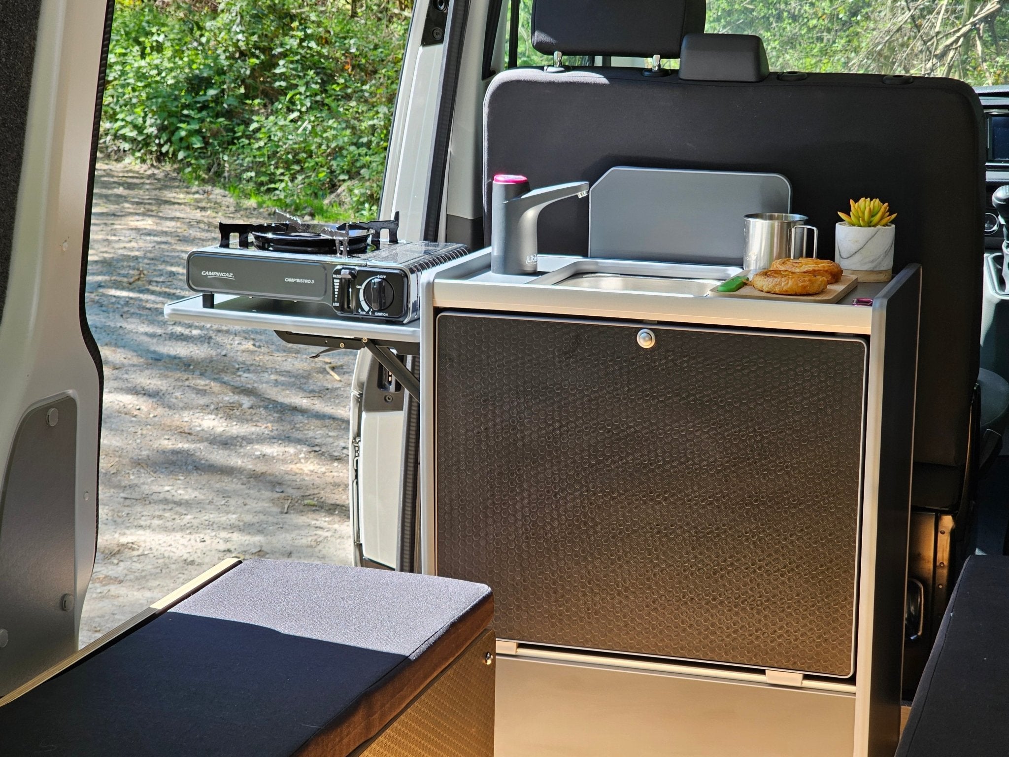 Vangear Nano - Pod NEW 3.0 campervan kitchen - Black with Driftwood door (easy self - assembly) - Vangear - EU