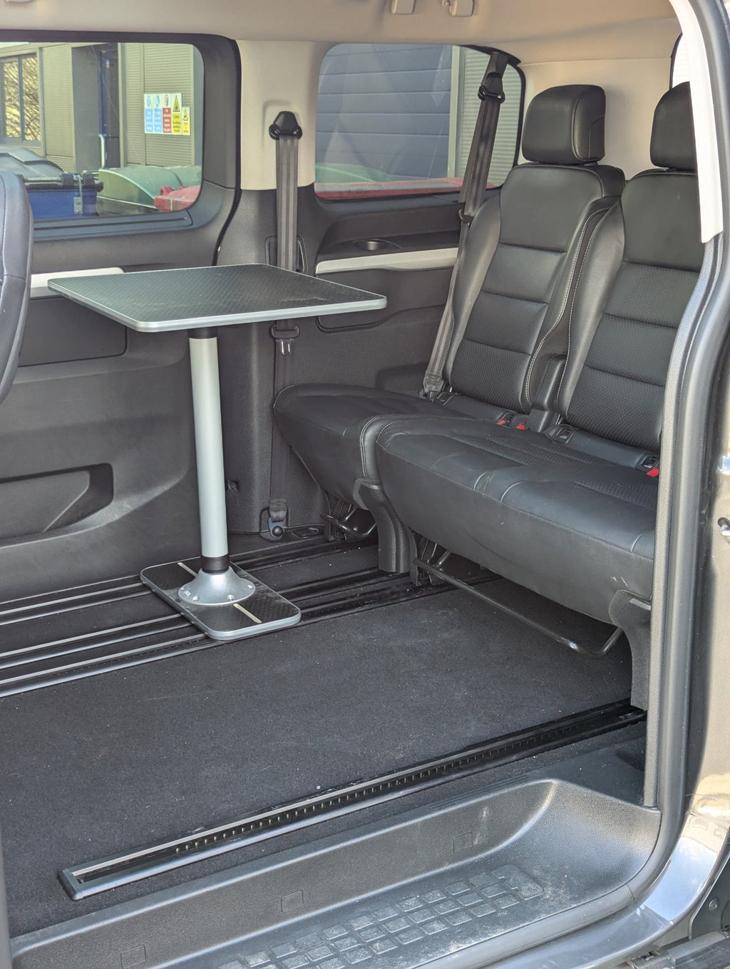 Vangear Table Stand-Citroen-Peugeot-Toyota - Vangear-EU