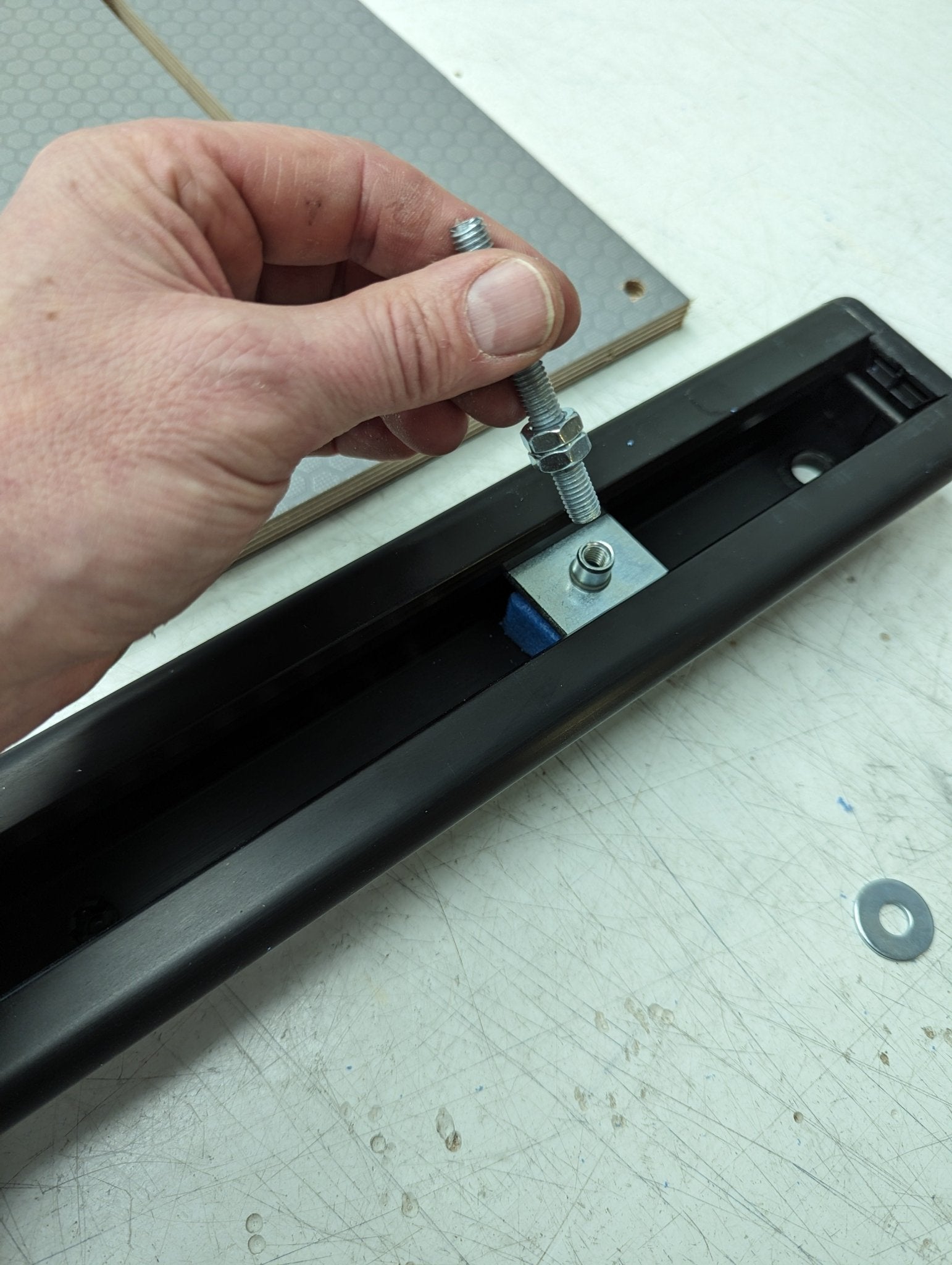 Vangear Table Stand-Citroen-Peugeot-Toyota - Vangear-EU