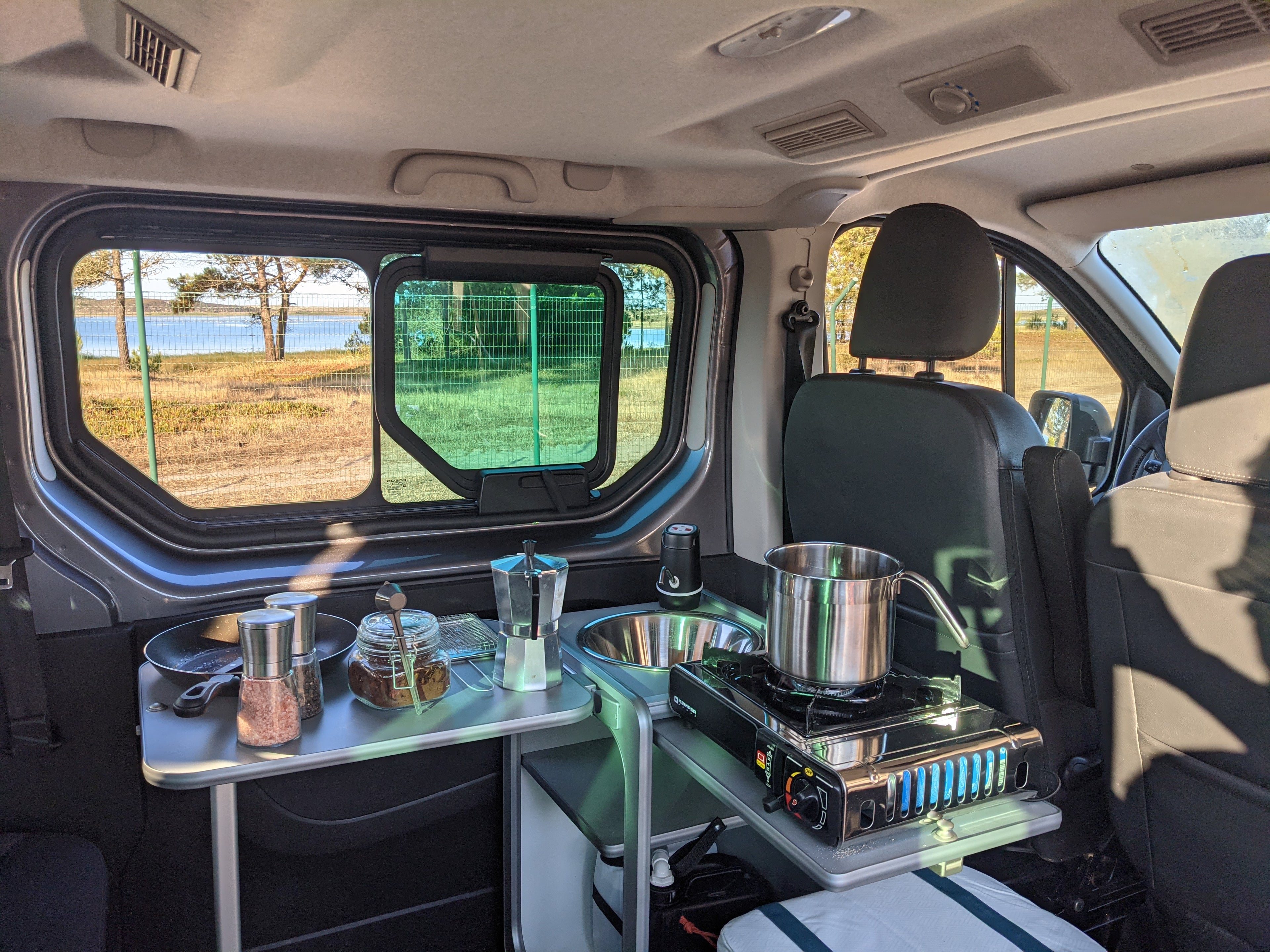 NEW Vangear Mini - Pod 2.2 Campervan Kitchen Pod - NEW Carbon Grey - Vangear - EU