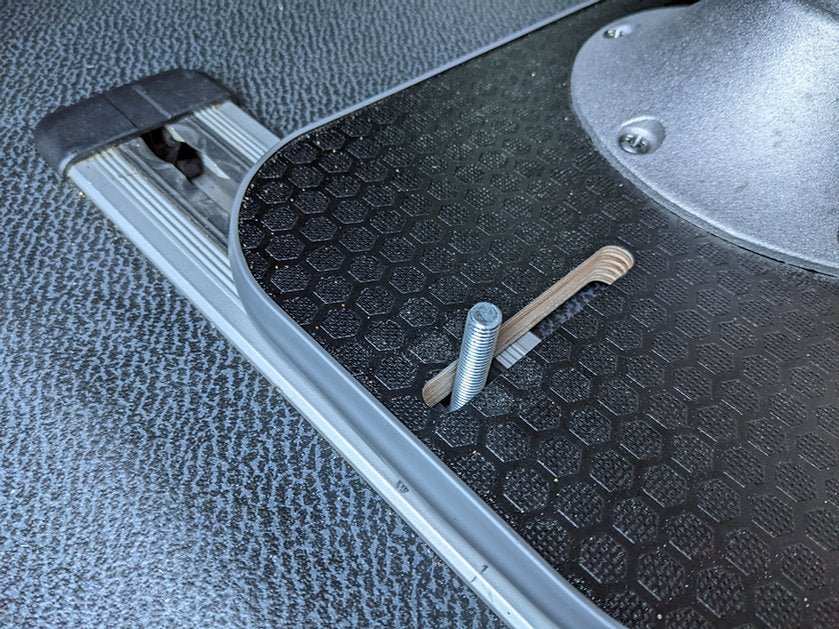 Vangear Table-Stand for Mercedes-Black - Vangear-EU